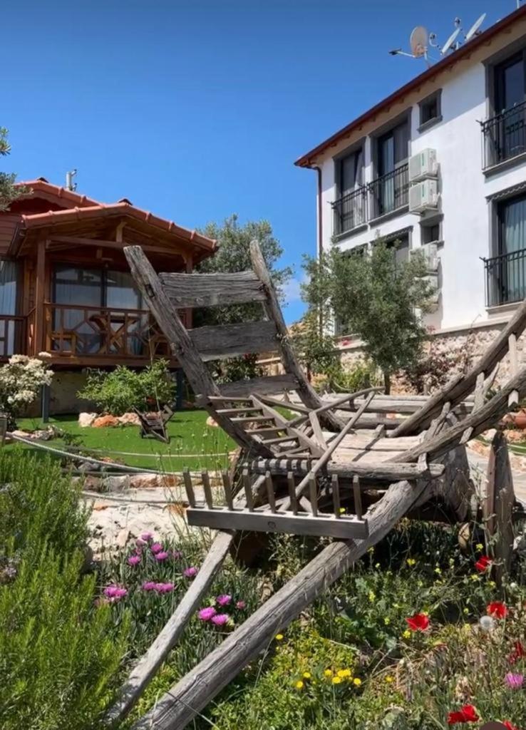 Doganin Ruhu Hotel & Bungalow Kaş Exterior foto