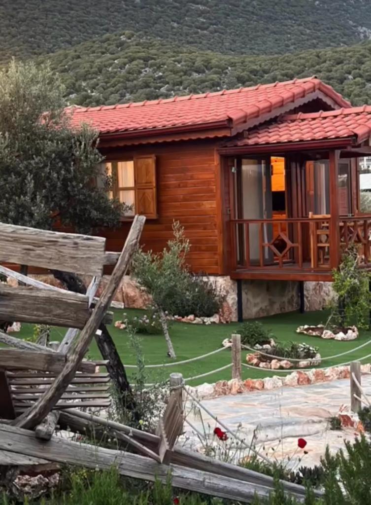 Doganin Ruhu Hotel & Bungalow Kaş Exterior foto